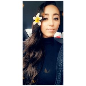 Meet your Posher, Beatriz